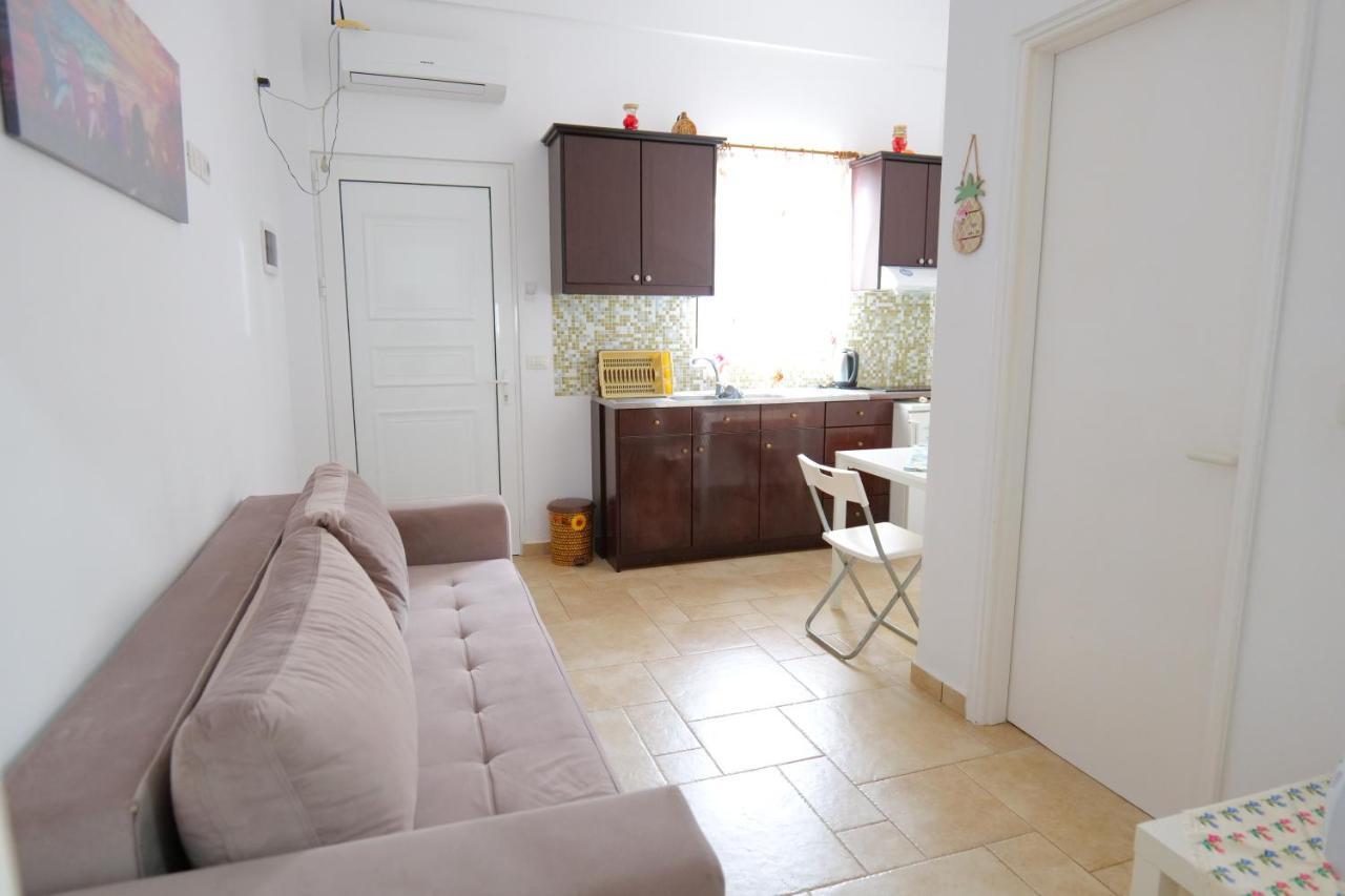 Kristal Apartments Ksamil Exterior photo