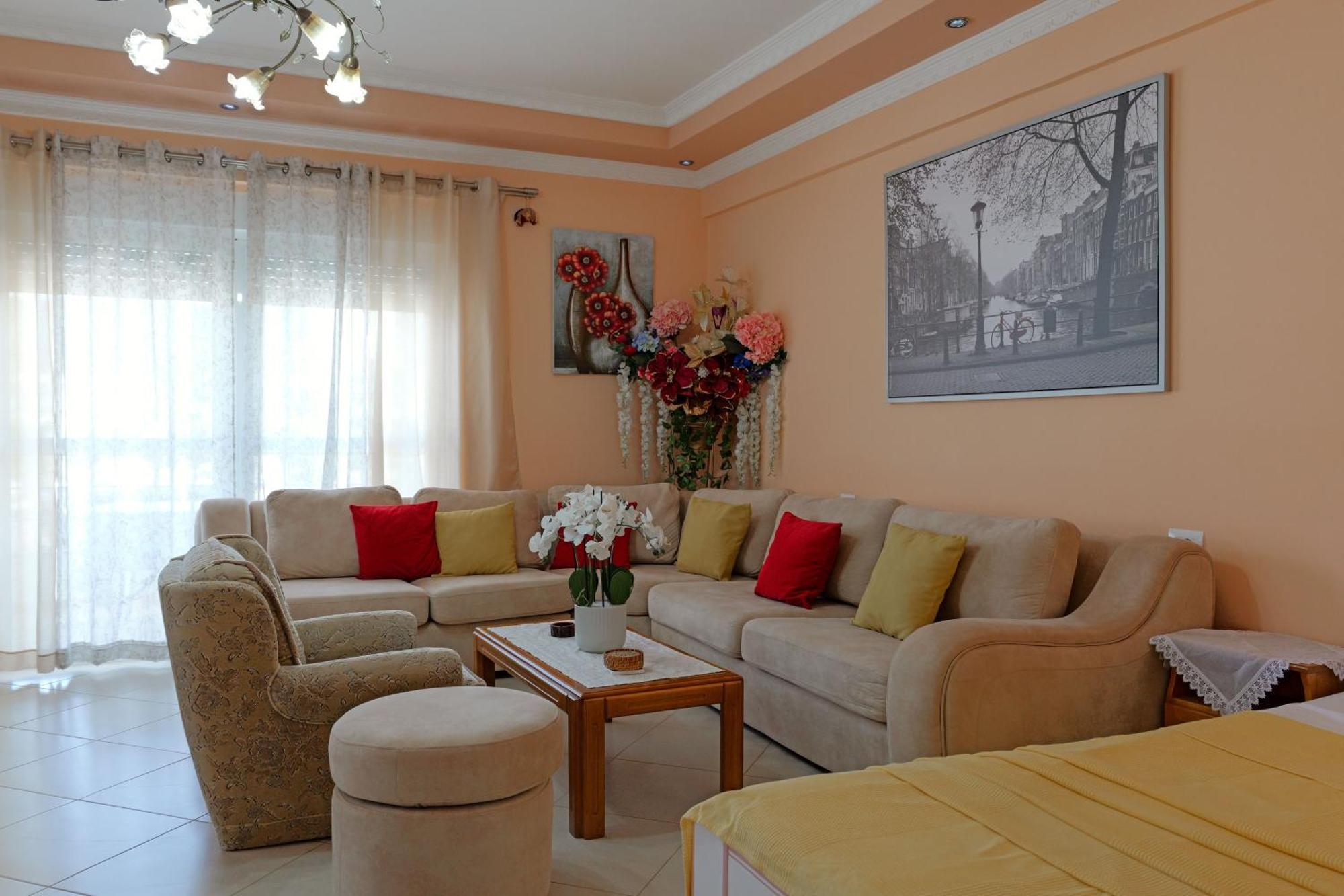 Kristal Apartments Ksamil Exterior photo